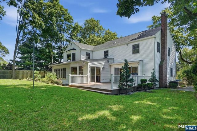 97 Lawrence Parkway, Tenafly, NJ 07670