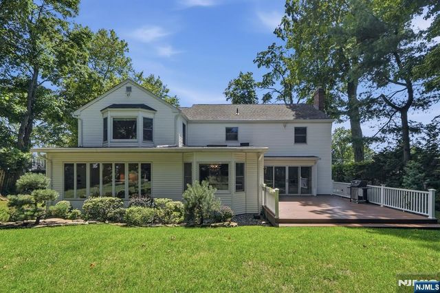 97 Lawrence Parkway, Tenafly, NJ 07670