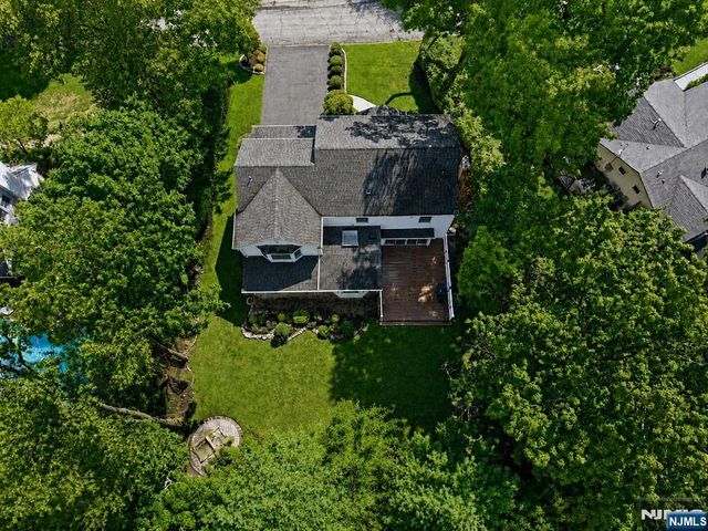 97 Lawrence Parkway, Tenafly, NJ 07670