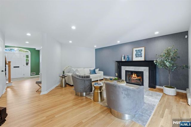 97 Lawrence Parkway, Tenafly, NJ 07670