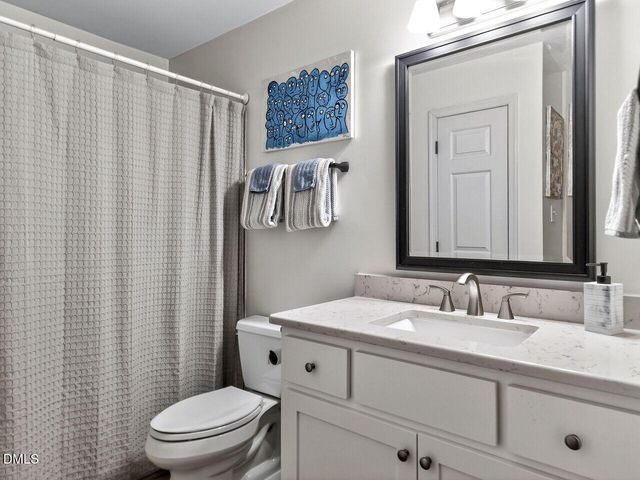 1061 Wirewood Drive 204, Raleigh, NC 27605