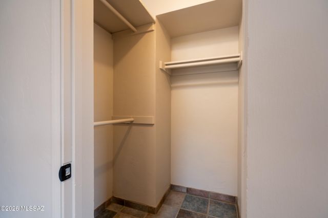 2633 E Manchester Street, Tucson, AZ 85716