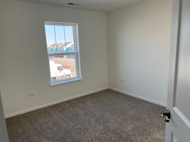 146 Henderson Street Townhome, Oswego, IL 60543