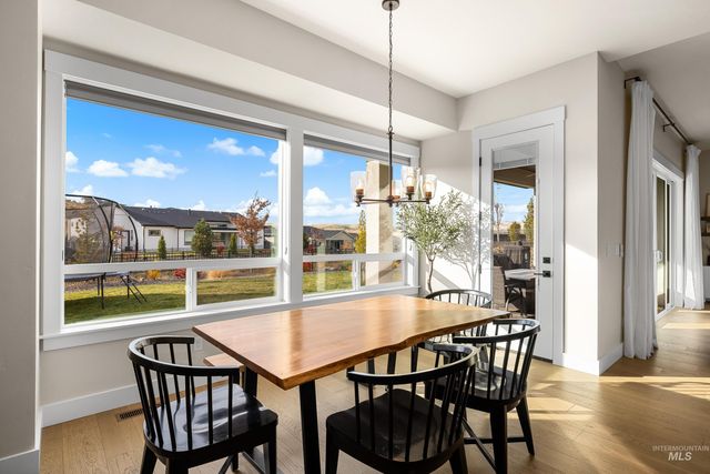 18249 N Burnt Car Way, Boise, ID 83714