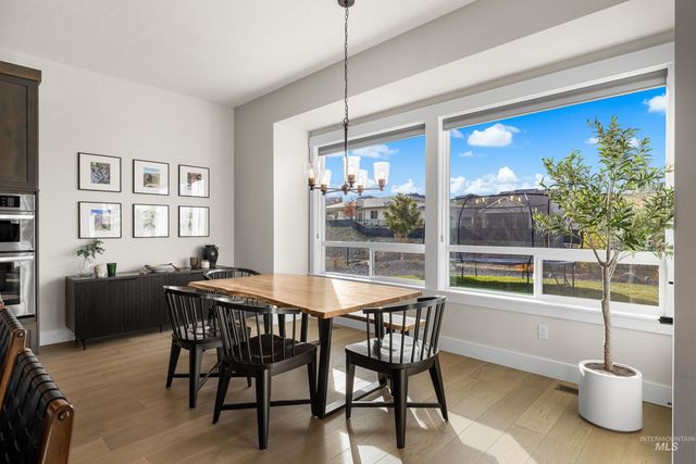 18249 N Burnt Car Way, Boise, ID 83714