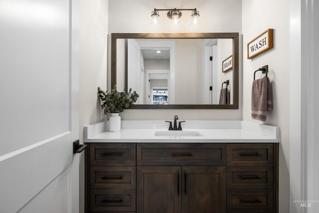 18249 N Burnt Car Way, Boise, ID 83714