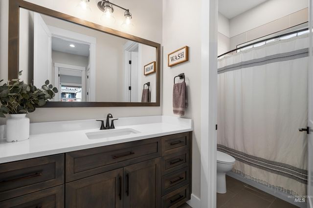 18249 N Burnt Car Way, Boise, ID 83714