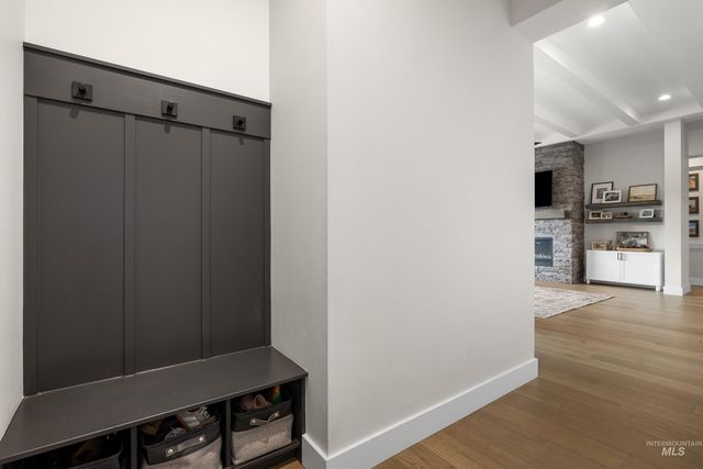 18249 N Burnt Car Way, Boise, ID 83714