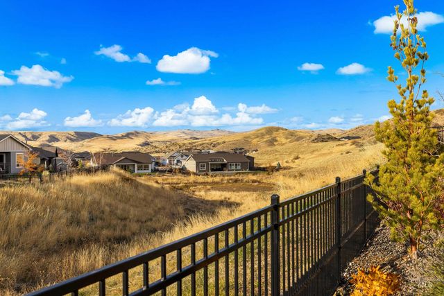 18249 N Burnt Car Way, Boise, ID 83714