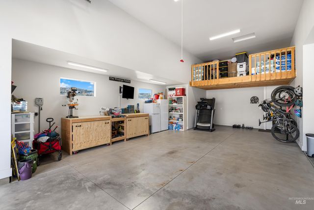 18249 N Burnt Car Way, Boise, ID 83714