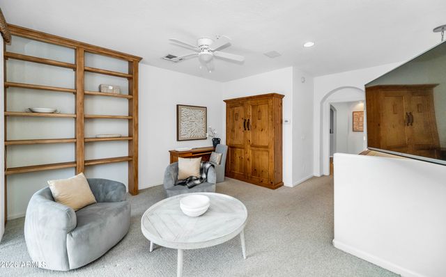 20802 N GRAYHAWK Drive 1003, Scottsdale, AZ 85255