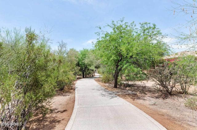 20802 N GRAYHAWK Drive 1003, Scottsdale, AZ 85255