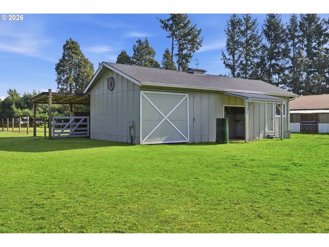 27805 GREEN OAKS Dr, Eugene, OR 97402