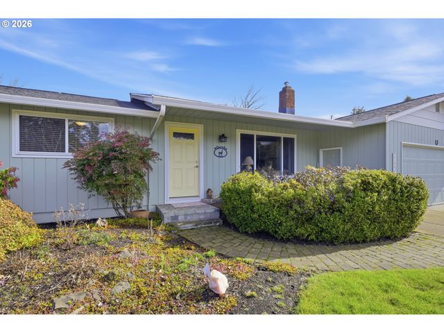 27805 GREEN OAKS Dr, Eugene, OR 97402