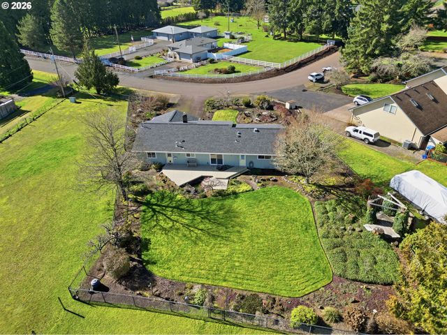 27805 GREEN OAKS Dr, Eugene, OR 97402