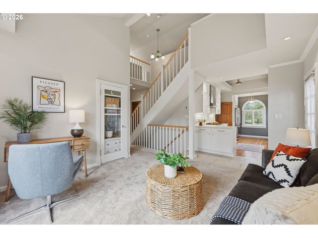 5926 Ne 24TH Ave, Portland, OR 97211