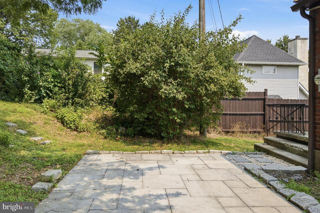 1605 WILSON AVE, Lancaster, PA 17603