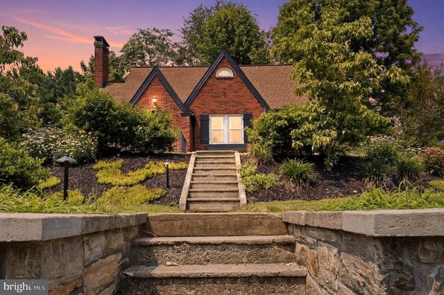 1605 WILSON AVE, Lancaster, PA 17603