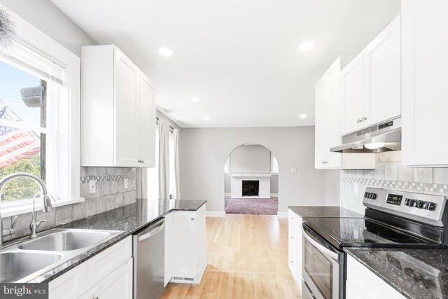 1605 WILSON AVE, Lancaster, PA 17603