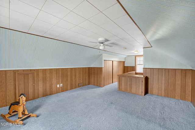 586 Sylvandale Avenue, Oregon, OH 43616