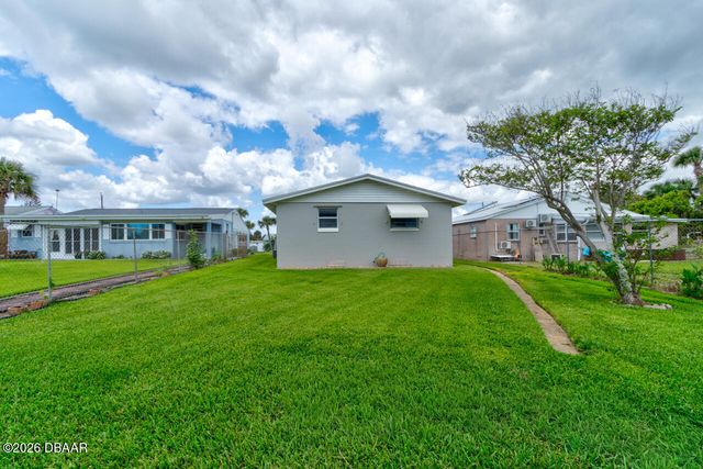 481 Grandview Avenue, Ormond Beach, FL 32176