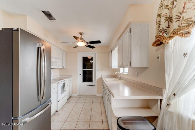 481 Grandview Avenue, Ormond Beach, FL 32176