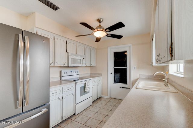 481 Grandview Avenue, Ormond Beach, FL 32176