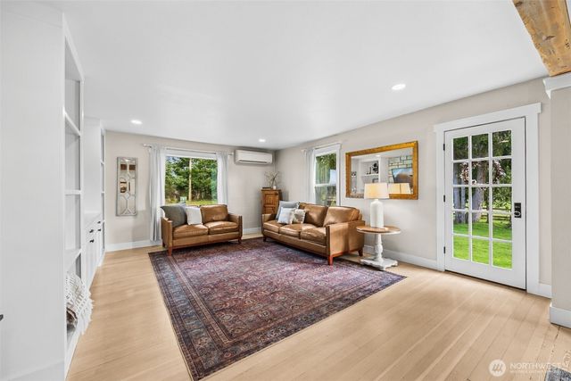 4412 332nd Street E, Eatonville, WA 98328