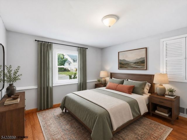 27 Carolyn Rd, Belleville Twp., NJ 07109