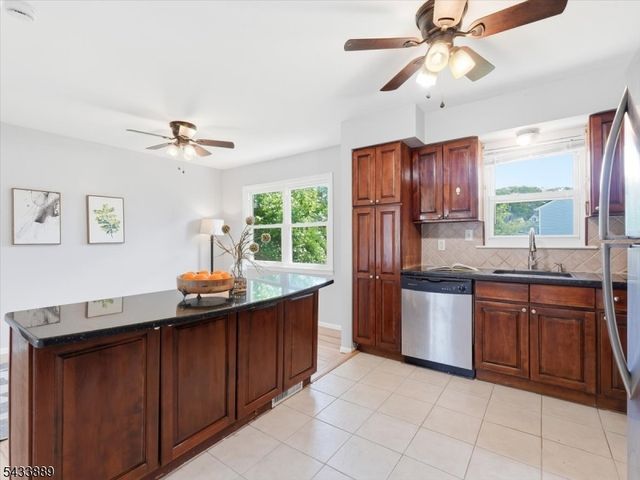 27 Carolyn Rd, Belleville Twp., NJ 07109