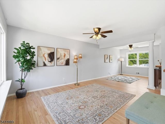 27 Carolyn Rd, Belleville Twp., NJ 07109