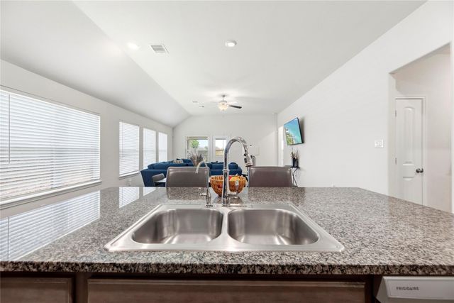 3539 Sunlight Springs Street, Richmond, TX 77406