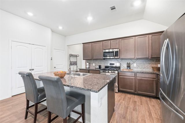 3539 Sunlight Springs Street, Richmond, TX 77406