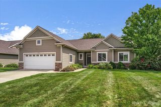 5500 Mills Ridge Drive, Wyoming, MI 49418