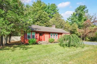 213 Greenfield Rd, Deerfield, MA 01373