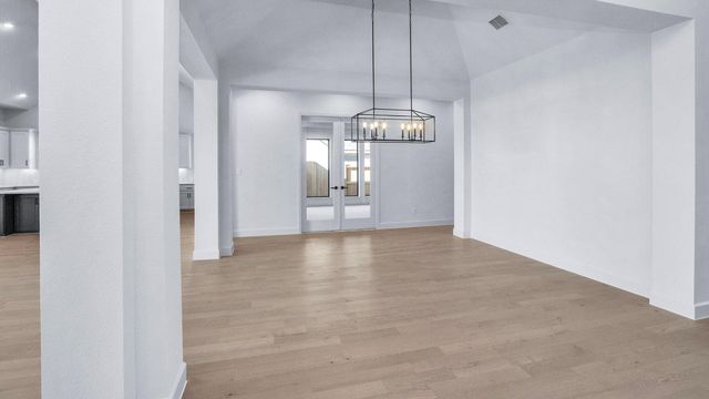 1223 Basset Hound Drive, Montgomery, TX 77316