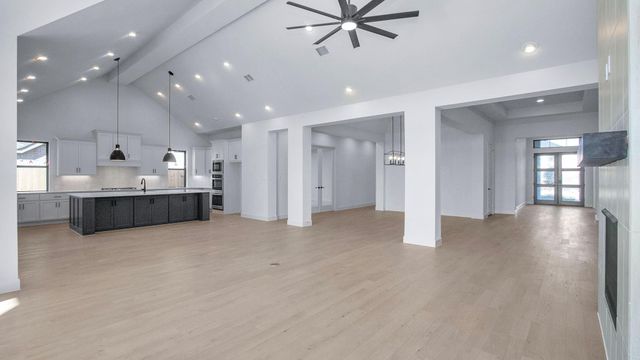 1223 Basset Hound Drive, Montgomery, TX 77316