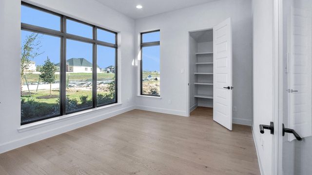 1223 Basset Hound Drive, Montgomery, TX 77316