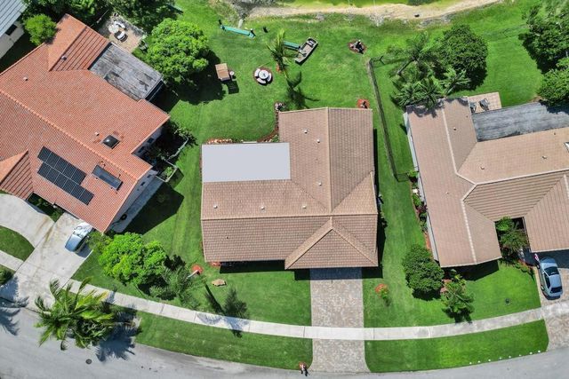 7629 Sunflower Drive, Margate, FL 33063