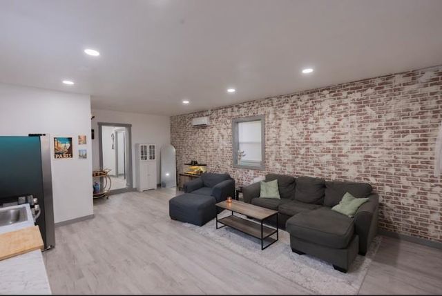 2950 George Street, Tallahassee, FL 32310