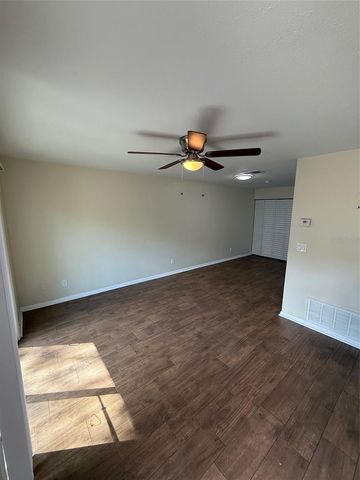 3950 SE 17TH COURT, Ocala, FL 34480