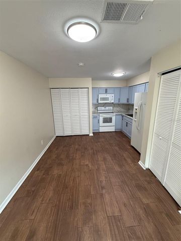 3950 SE 17TH COURT, Ocala, FL 34480