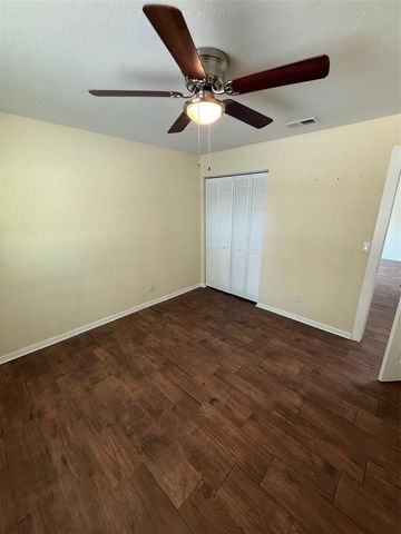 3950 SE 17TH COURT, Ocala, FL 34480