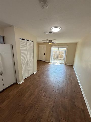 3950 SE 17TH COURT, Ocala, FL 34480