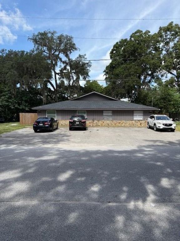 3950 SE 17TH COURT, Ocala, FL 34480