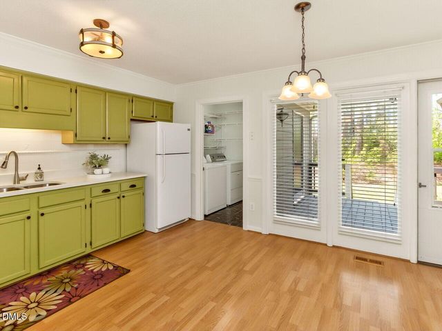 1282 Shadowbark Court, Raleigh, NC 27603