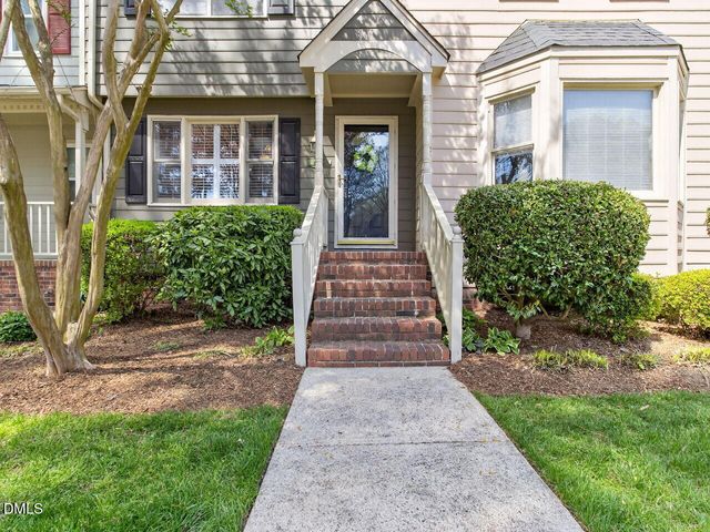 1282 Shadowbark Court, Raleigh, NC 27603