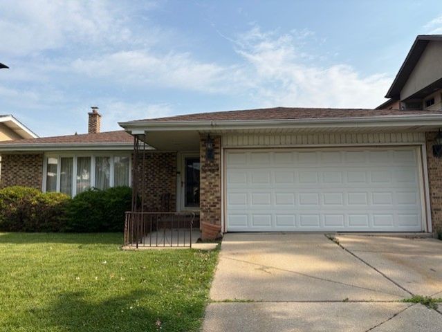 8702 W Bruce Drive, Niles, IL 60714