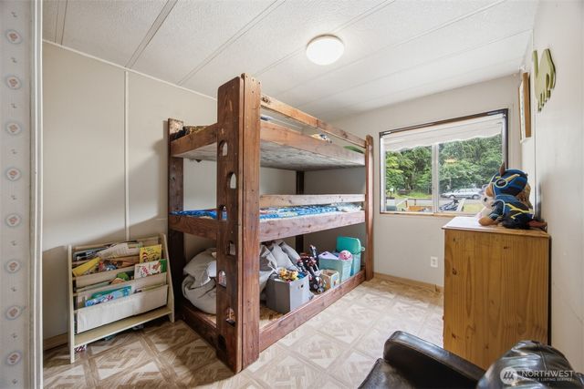 8372 Juniper Lane, Maple Falls, WA 98266