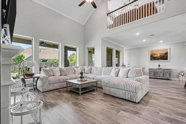 2627 Petunia Valley Drive, Brookshire, TX 77423